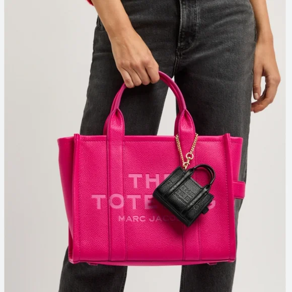 In Search Of Marc Jacobs to Trade For - Picture 5 of 9